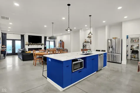 8257 S County Road 1075 W Charlottesville IN 46117
