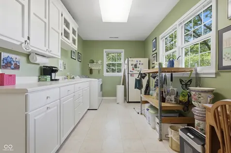 10214 E Lakeshore Drive Carmel IN 46033