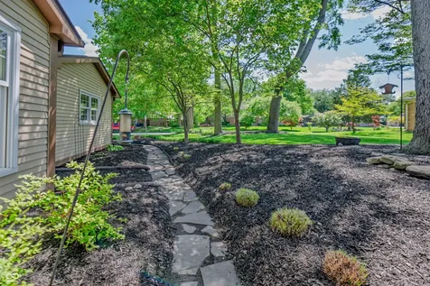 10214 E Lakeshore Drive Carmel IN 46033