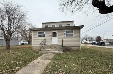 2022 S Waldemere Avenue Muncie IN 47302