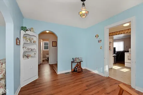 6139 Norwaldo Avenue Indianapolis IN 46220