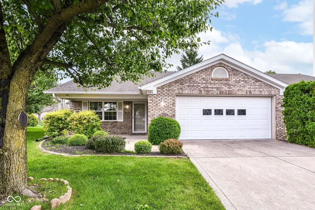 8214 Bentley Farms Drive Indianapolis IN 46259