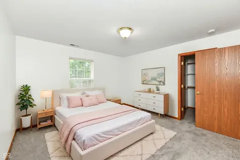 8214 Bentley Farms Drive Indianapolis IN 46259