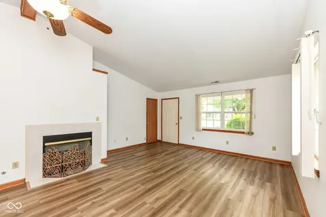 8214 Bentley Farms Drive Indianapolis IN 46259