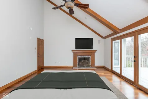 8649 Bay Colony Drive Indianapolis IN 46234