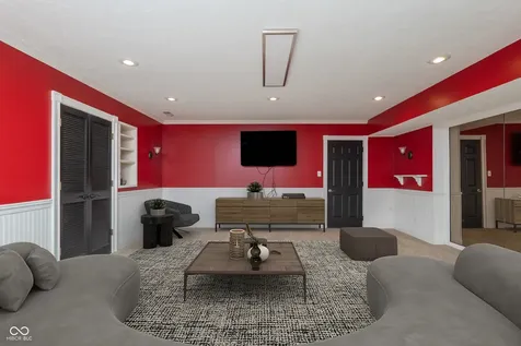 8649 Bay Colony Drive Indianapolis IN 46234