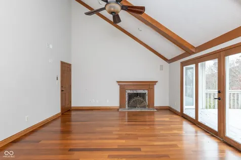 8649 Bay Colony Drive Indianapolis IN 46234