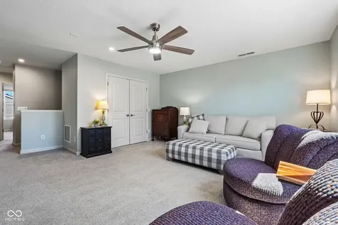 16159 Haywood Street Fishers IN 46037