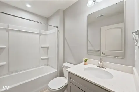 16159 Haywood Street Fishers IN 46037