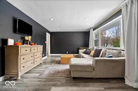 4729 Orlando Court Indianapolis IN 46228