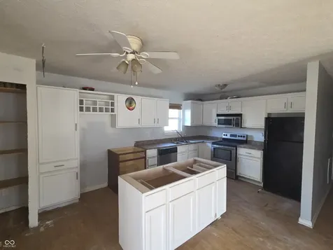2015 Ralston Avenue Indianapolis IN 46218