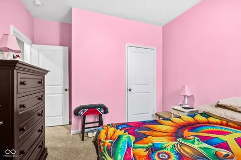 3809 S Woodfield Drive New Palestine IN 46163