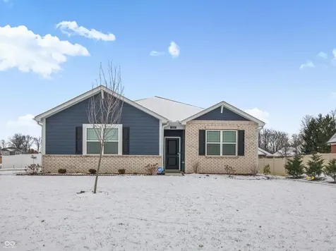 3809 S Woodfield Drive New Palestine IN 46163