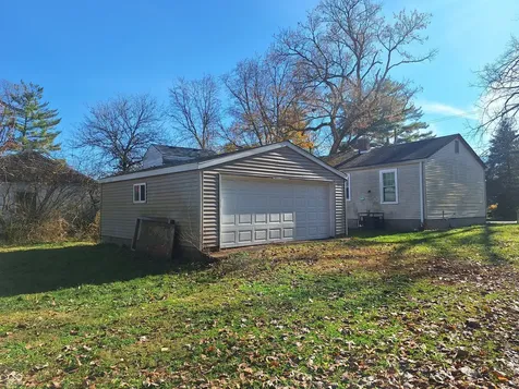2232 W 58th Street Indianapolis IN 46228