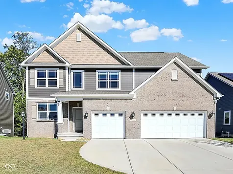 4946 Harris Pl N Greenwood IN 46142