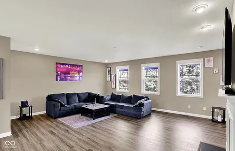 4946 Harris Pl N Greenwood IN 46142