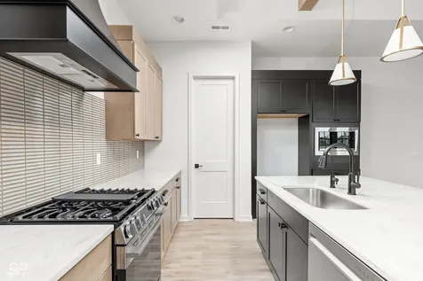 1413 Crosstie Circle Westfield IN 46074