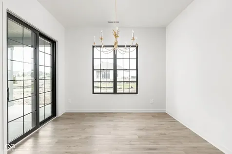 1413 Crosstie Circle Westfield IN 46074