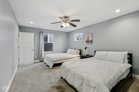 422 Sanders Street Indianapolis IN 46225