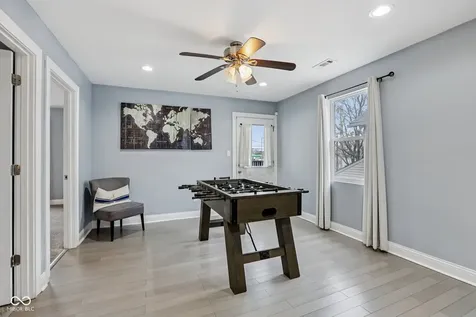 422 Sanders Street Indianapolis IN 46225