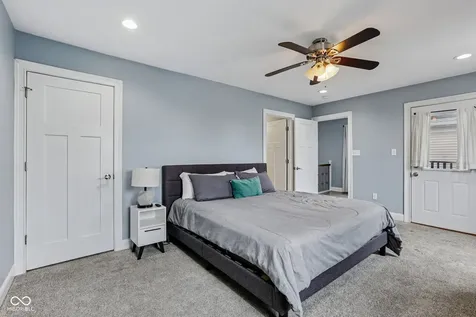 422 Sanders Street Indianapolis IN 46225
