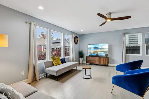 422 Sanders Street Indianapolis IN 46225