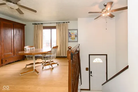 492 Pelenor Drive Franklin IN 46131