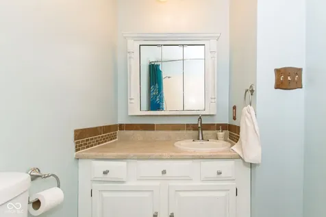 492 Pelenor Drive Franklin IN 46131