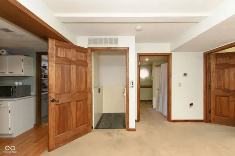 492 Pelenor Drive Franklin IN 46131