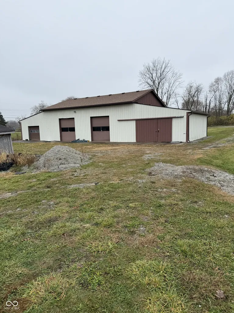 9512 Brookville Road Indianapolis IN 46239