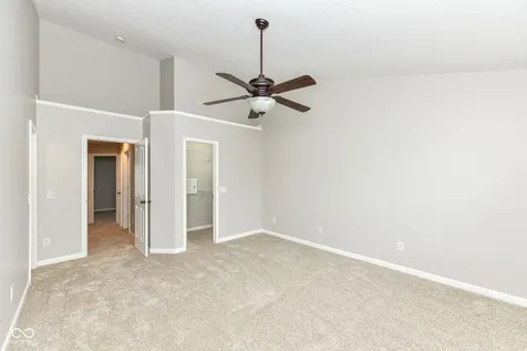 9080 Teaneck Drive Fishers IN 46038