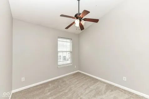 9080 Teaneck Drive Fishers IN 46038