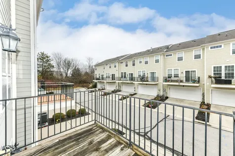 9080 Teaneck Drive Fishers IN 46038