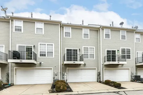 9080 Teaneck Drive Fishers IN 46038