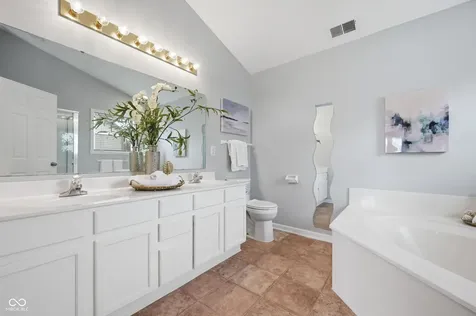 9923 Deering Street Fishers IN 46037
