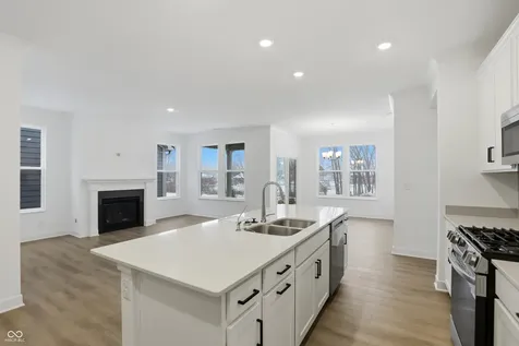 5339 Nettleton Way Avon IN 46123