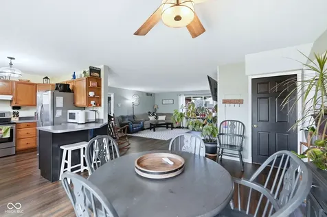1027 S Teresa Drive Martinsville IN 46151