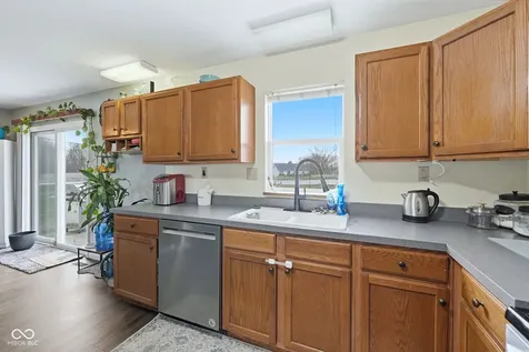 1027 S Teresa Drive Martinsville IN 46151