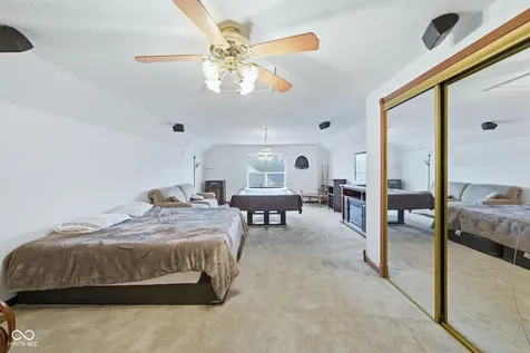 1027 S Teresa Drive Martinsville IN 46151