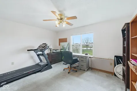 1027 S Teresa Drive Martinsville IN 46151