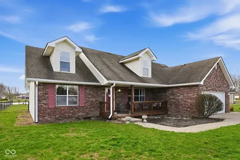 1027 S Teresa Drive Martinsville IN 46151