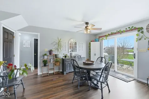 1027 S Teresa Drive Martinsville IN 46151
