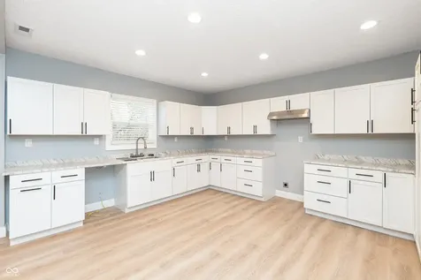 940 W 34th Street Indianapolis IN 46208