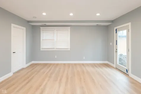940 W 34th Street Indianapolis IN 46208