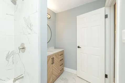 940 W 34th Street Indianapolis IN 46208