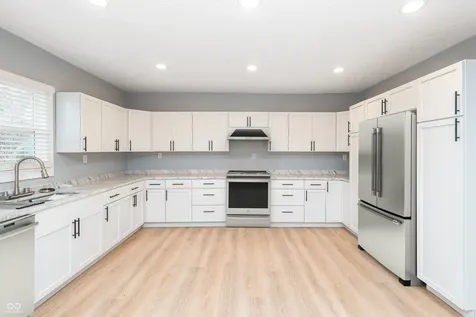 940 W 34th Street Indianapolis IN 46208