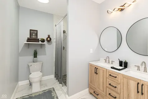 940 W 34th Street Indianapolis IN 46208