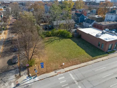 985 N Delaware Street Indianapolis IN 46202
