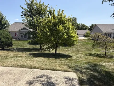 1341 Stoney Pointe Way Avon IN 46123