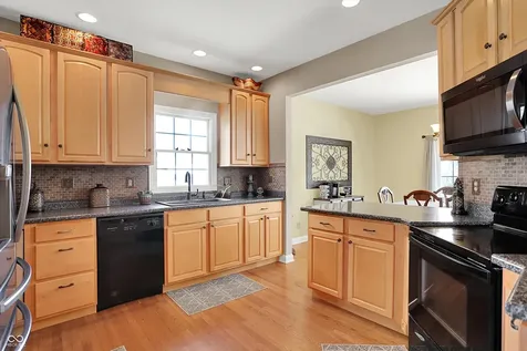 7603 Shannon Lakes Way Indianapolis IN 46217